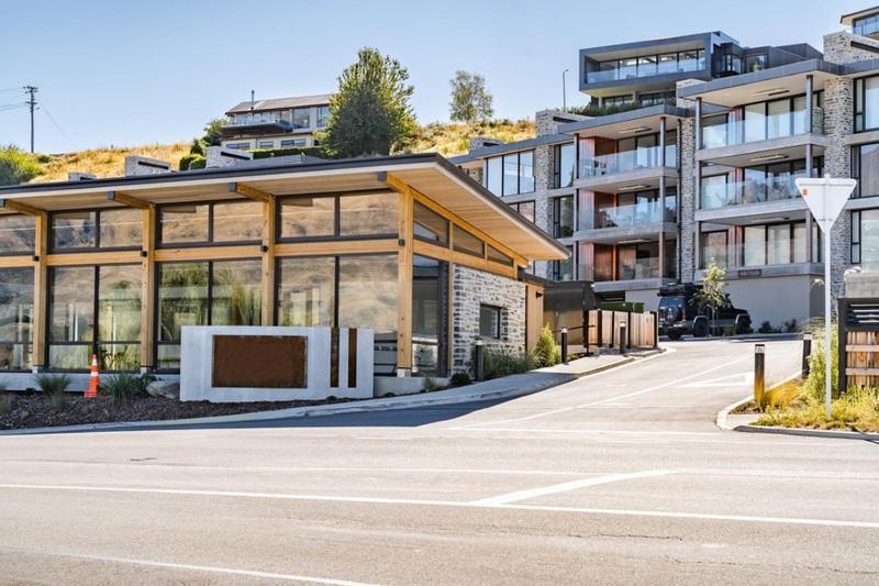 Winona Of Wanaka - Luxury Lakefront Apartment Exterior foto