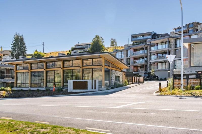 Winona Of Wanaka - Luxury Lakefront Apartment Exterior foto